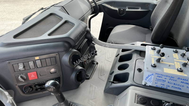 شاحنة Astra HD8E 44.38 4x4