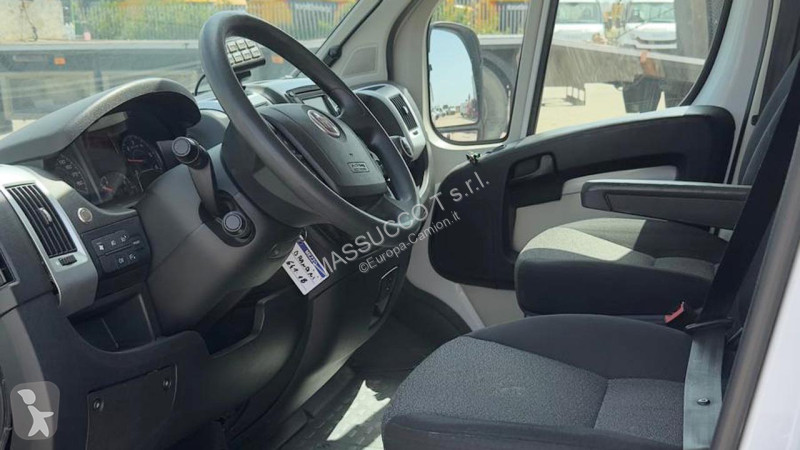 شاحنة Fiat DUCATO AMBULANZA