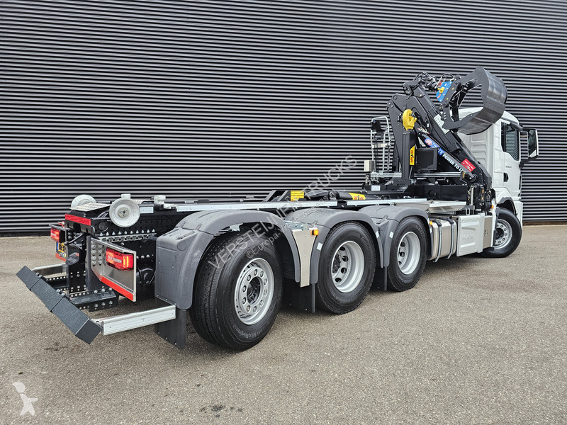 Грузовик MAN 35.470 8x4 / HMF 2243 Z KRAAN +...