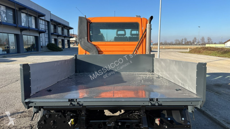 شاحنة Mercedes 405-10 4X4