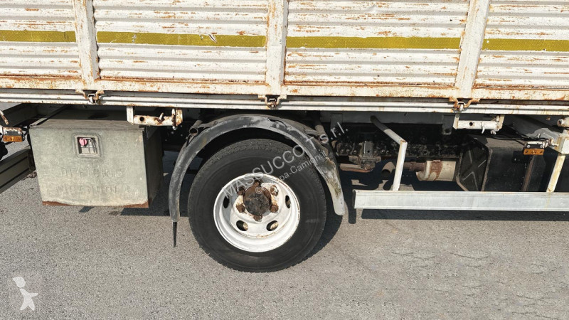 شاحنة Isuzu NQR75 4X2