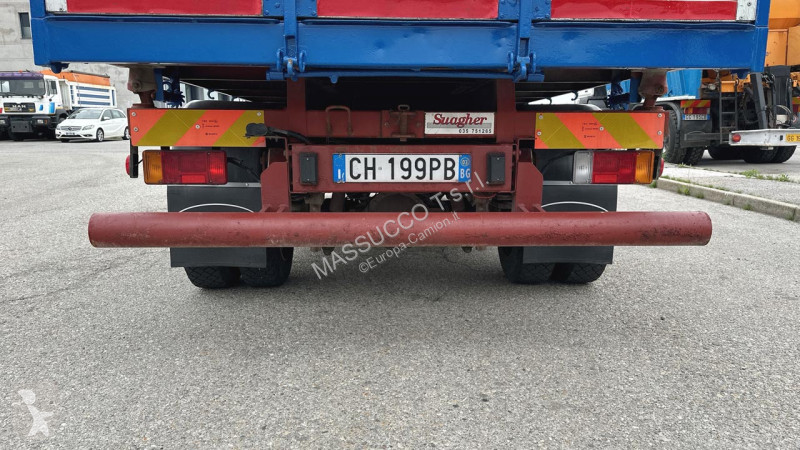 شاحنة Iveco Tector