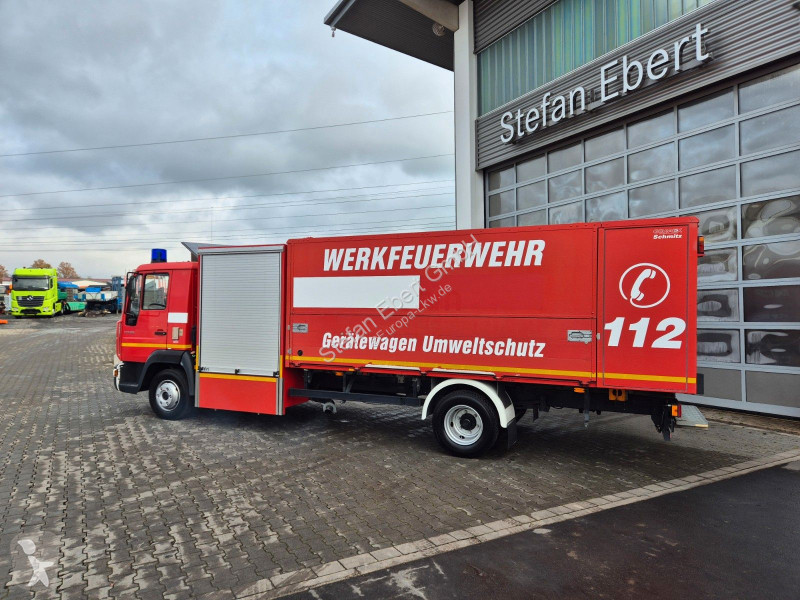 شاحنة MAN LE Feuerwehr Schmitz GW-6 Gerätewagen