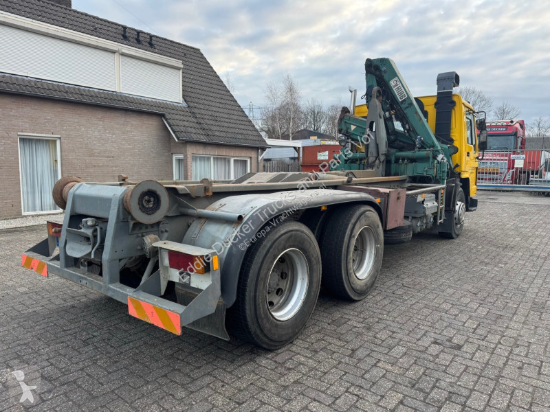 شاحنة Volvo FL10 6X4 / MANUAL / HIAB 100