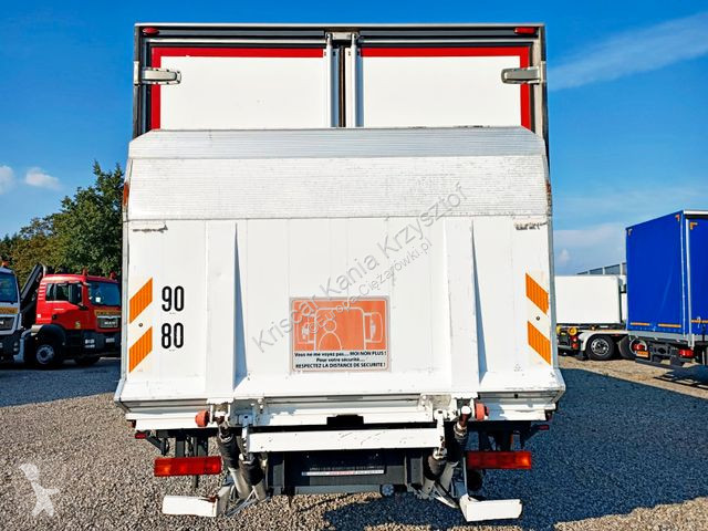 شاحنة Mercedes 1829 NL