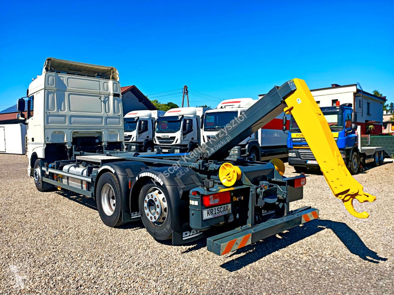 شاحنة DAF 450 6X2 for 7,5m Container