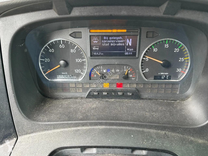 Camion Mercedes 1218 bakwagen met laadklep 2000kg!
