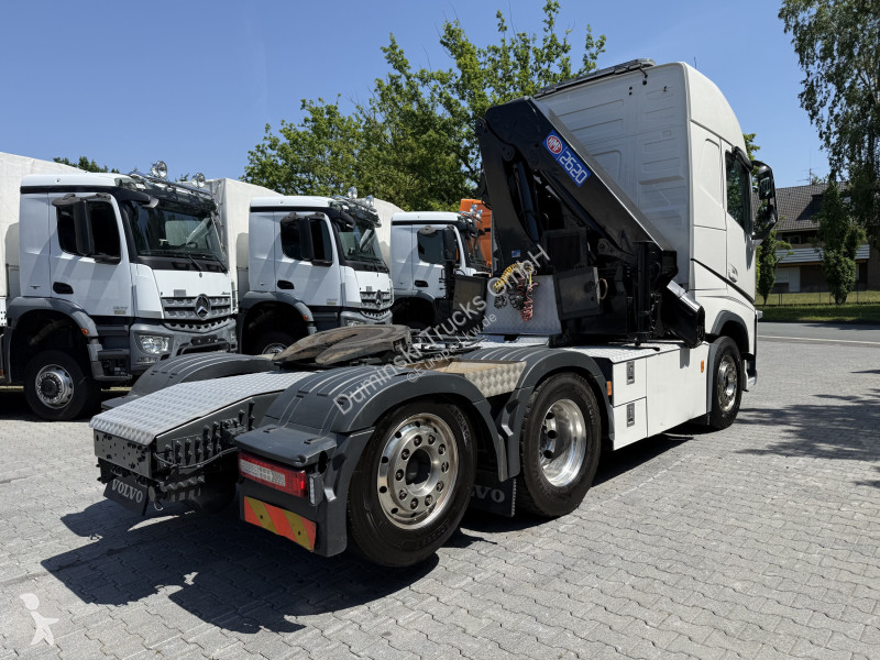 Trattore Stradale Volvo FH500 6X2 Kran HMF 2620...