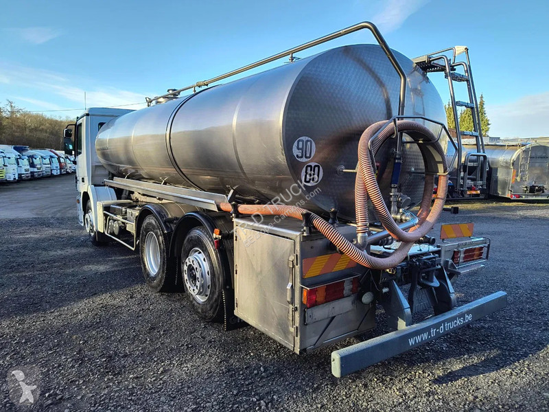 Camion Mercedes 2536 15500L INSULATED INOX TANK...