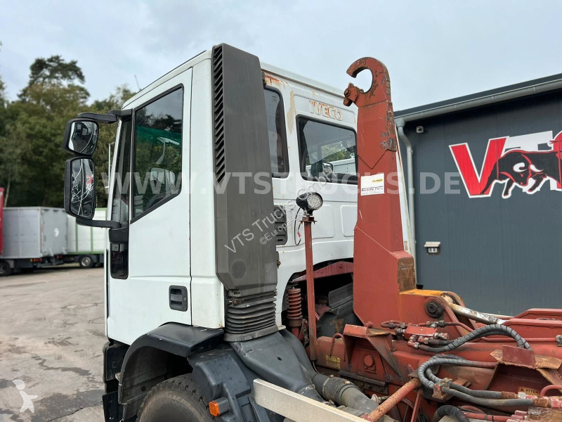 شاحنة Iveco EuroCargo 150E18 4x2 Euro 2...