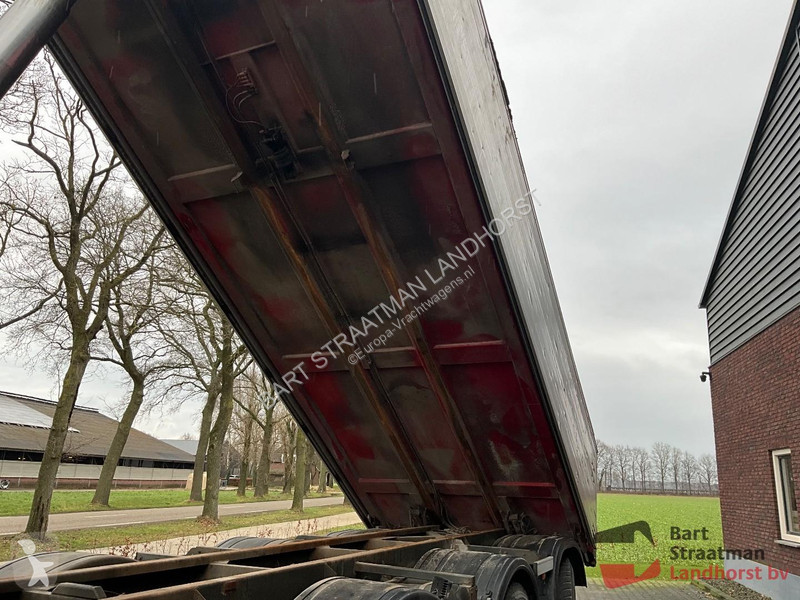 Lastbil Terberg FM2000-T 8X8 met 18m3 kipper en...