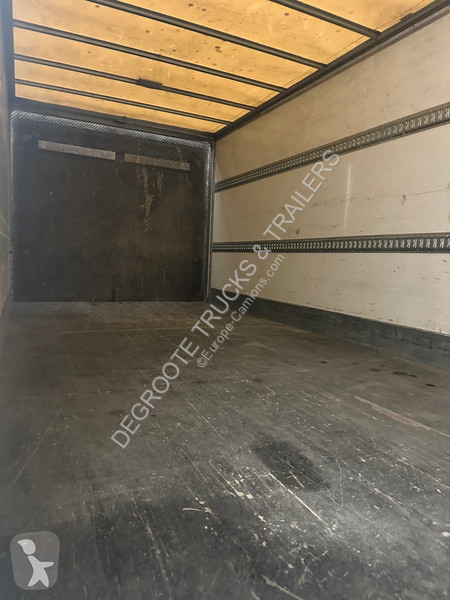 Camion Mercedes 1024