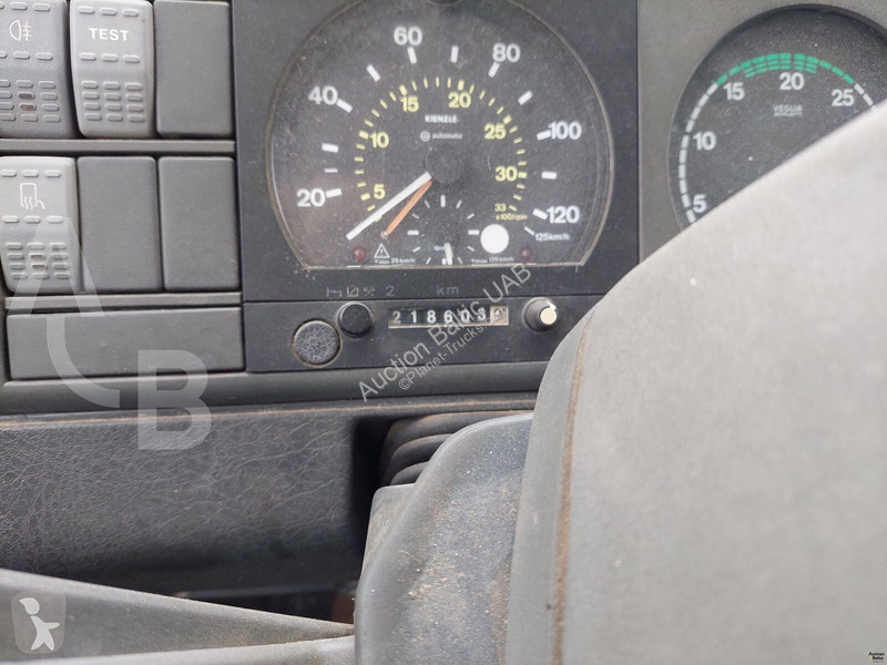 Lastbil Iveco 180E18