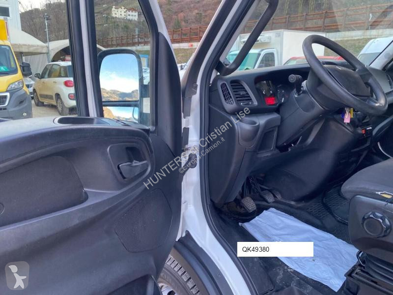 شاحنة Iveco 60C15 3.0