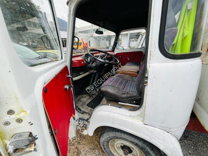 شاحنة Renault  Super Goelette camion benne 3,5T