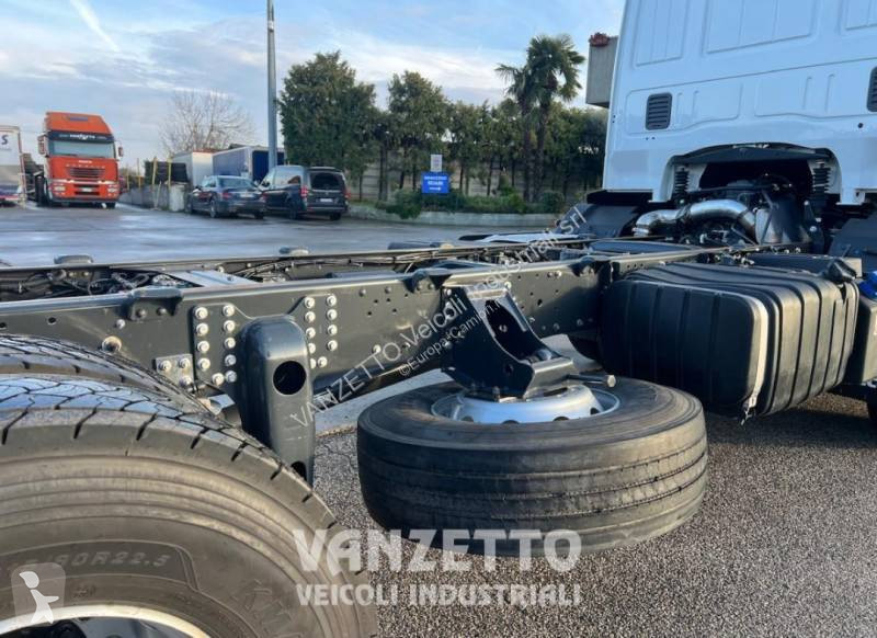شاحنة Iveco