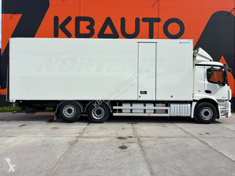 شاحنة Mercedes 2543 6x2*4 Supra Mt / box L=8520 mm