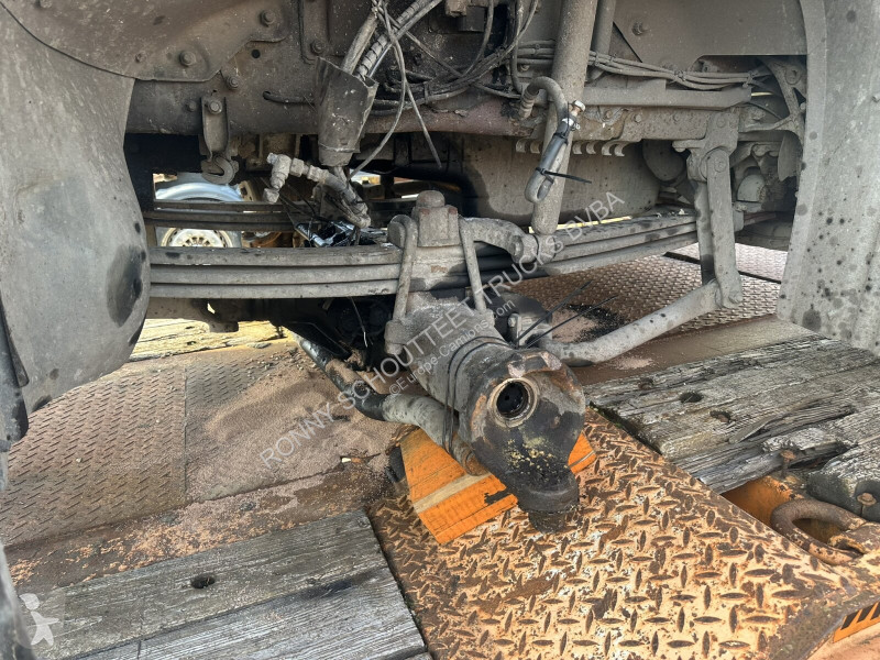 شاحنة Scania 124C 400 6x6 124C 400 6x6