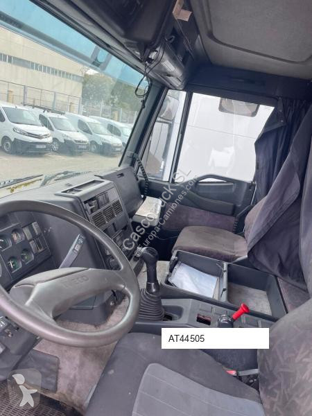 شاحنة Iveco EUROTECH CURSOR 260 PIENSO