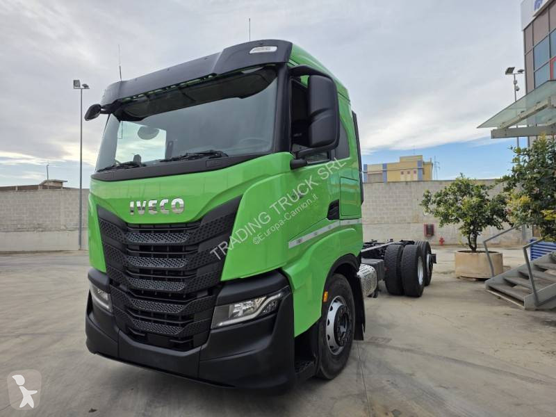 شاحنة Iveco