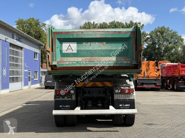 شاحنة Mercedes Arocs 4145 8X6 Kipper Schwarzmüller