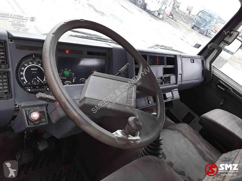 شاحنة Renault G 210
