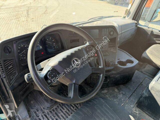 Camion Mercedes AROCS 3742 8x4 Betonmischer...