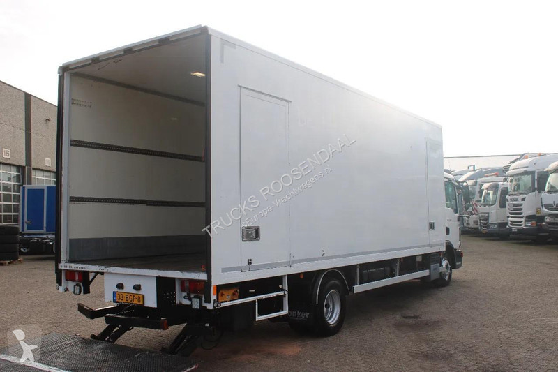 شاحنة MAN reserved 12.180 + EURO 6 + 12T