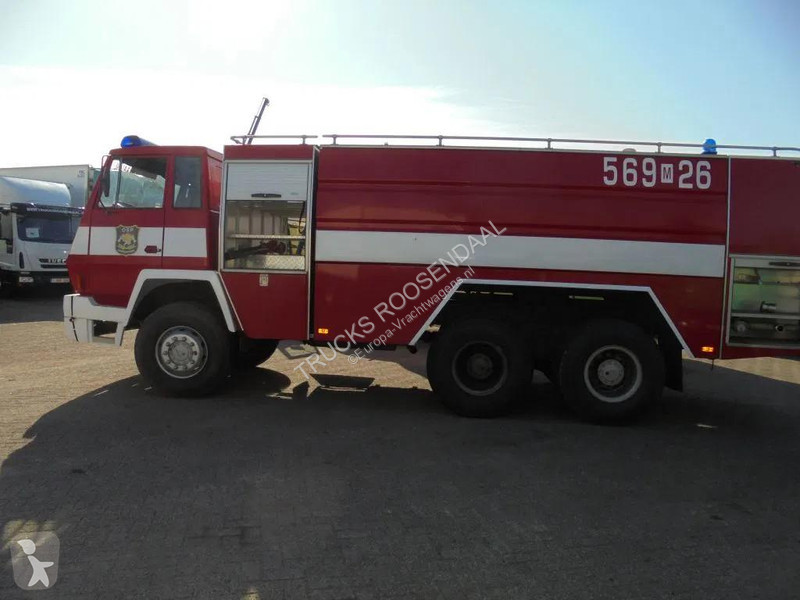 شاحنة Steyr 1490 + Manual + 6X6 + 16000 L + TATRA