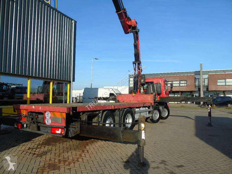 شاحنة DAF 85510 + FASSI 80TON 6x + 8X2 + EURO 5...