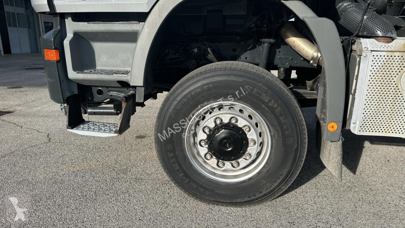 شاحنة Mercedes ACTROS 1841 4X4