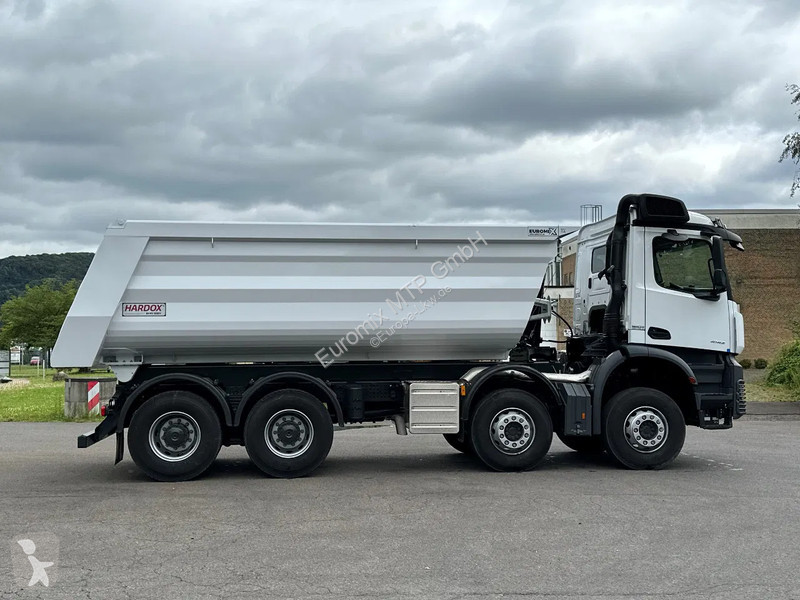 Camion Mercedes 4142 Mercedes-Benz 4142 8X4...