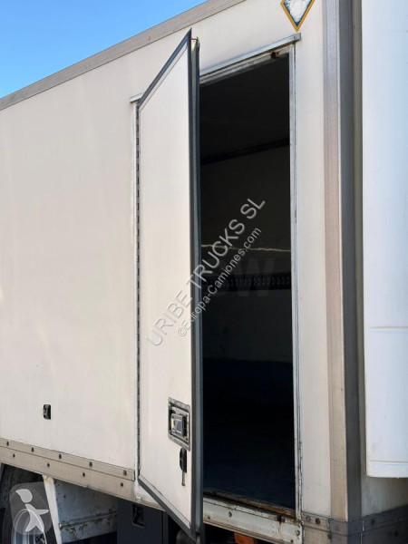 شاحنة Nissan 120.56