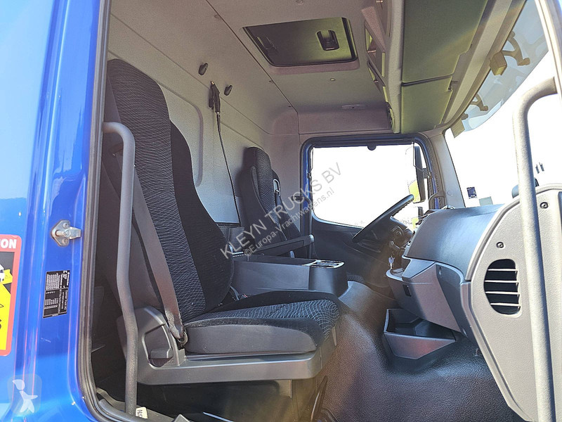 شاحنة Mercedes ATEGO 1224 AIRCO TAILLIFT