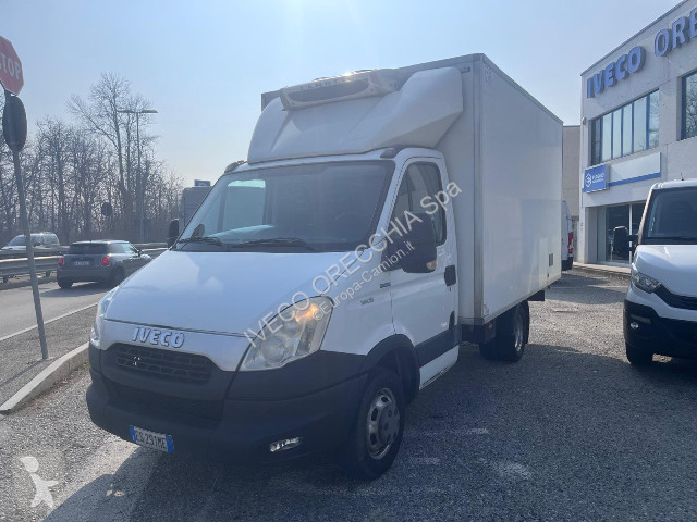 شاحنة Iveco DAILY 35C15