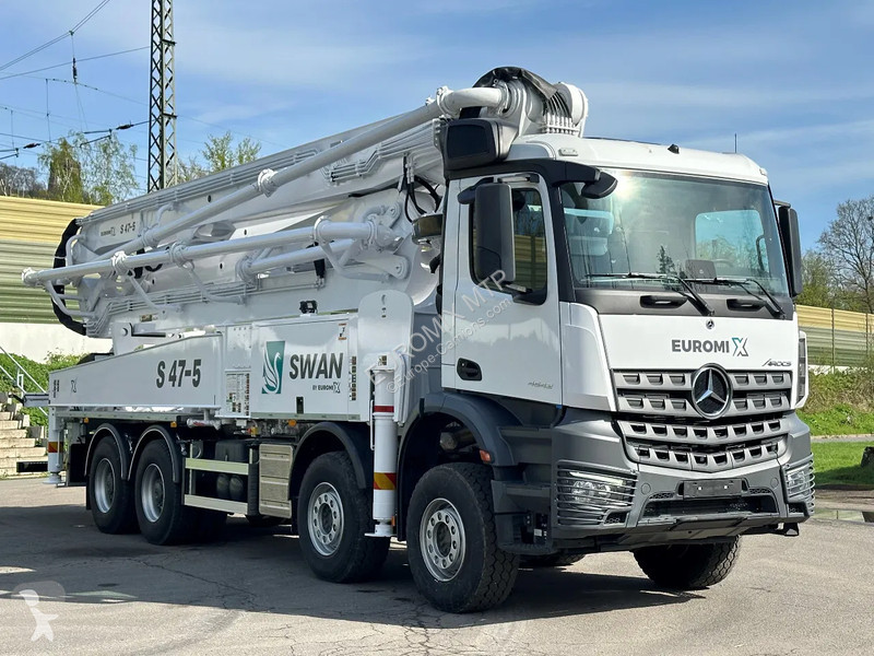 Техника для бетона Mercedes 4142 Mercedes-Benz...