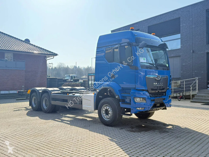 شاحنة MAN 33.520  33.520 6x4 BB Euro6e