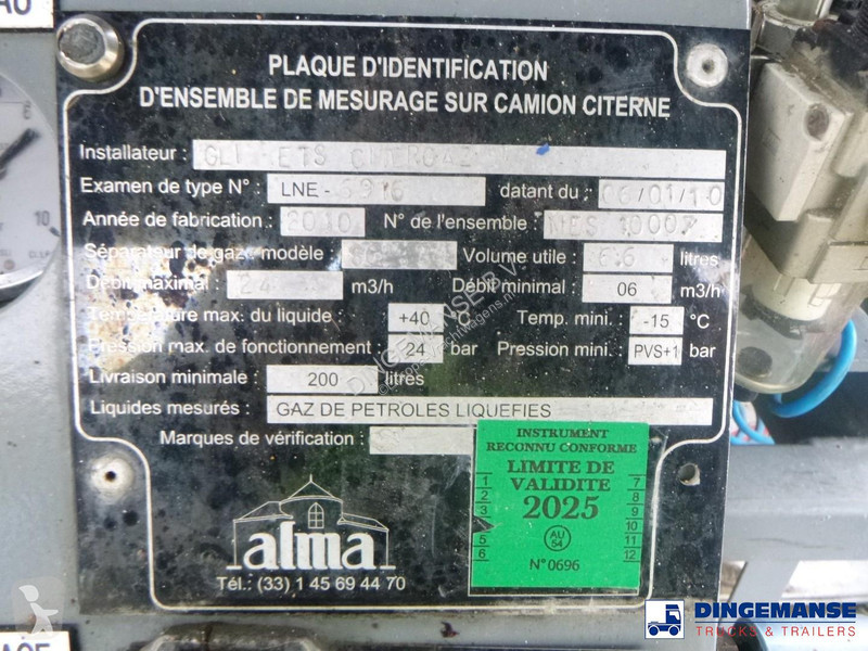 شاحنة Renault 270.19 dxi 4x2 gas tank 19.6 m3