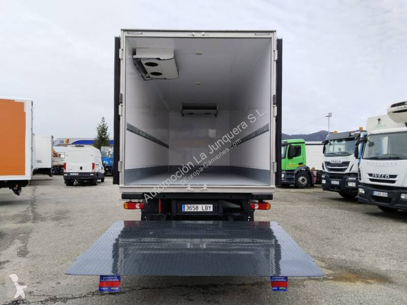شاحنة Iveco