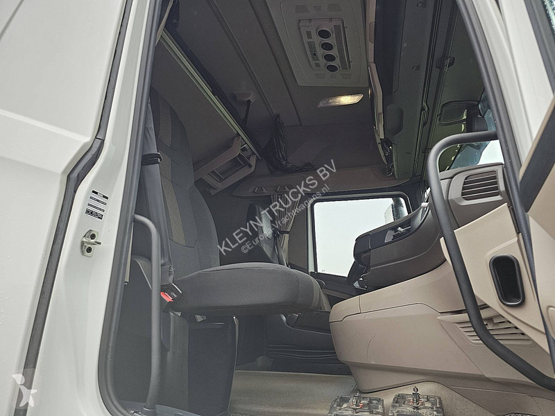 شاحنة DAF 480 6X2 FAR INTARDER