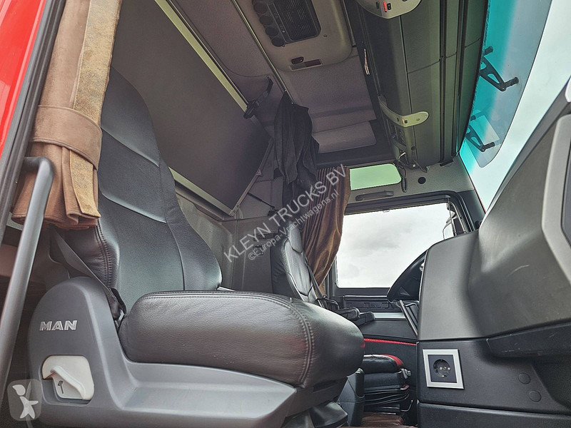 شاحنة MAN TGX XXL 6X2-4