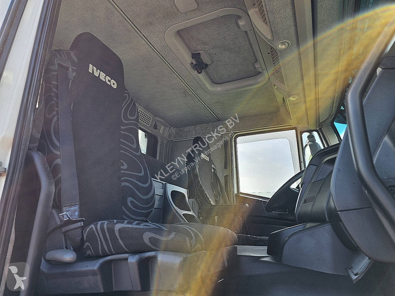 شاحنة Iveco AT410T45 TRAKKER 8X4 INTARDER