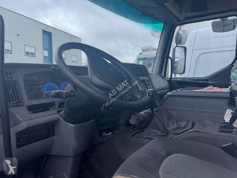 شاحنة Renault 420 DCI
