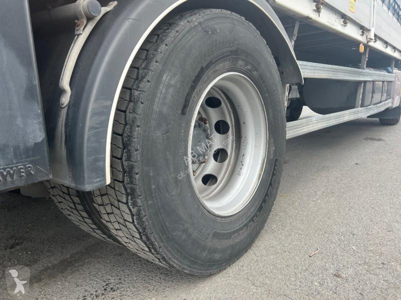 شاحنة Renault 380