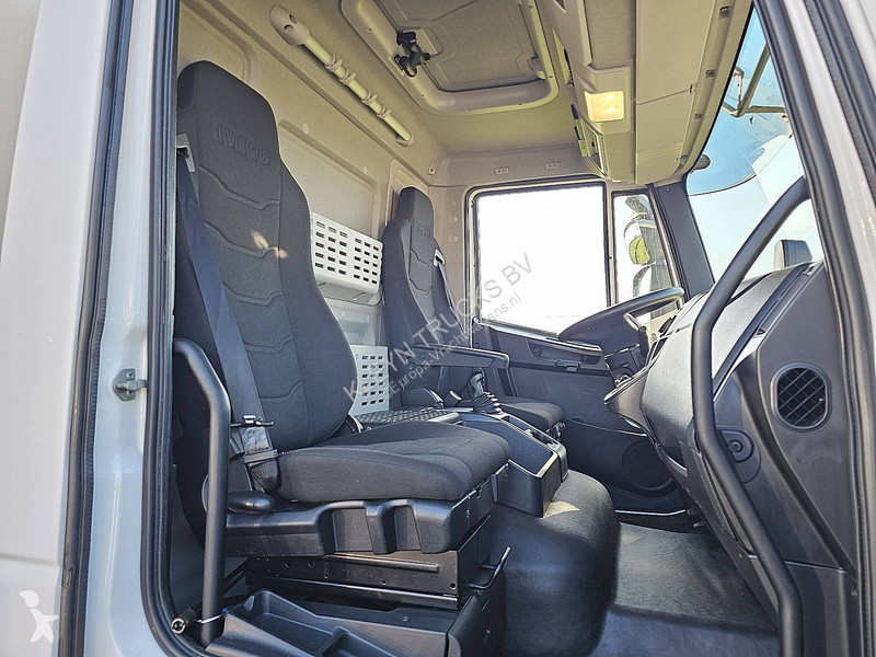 شاحنة Iveco 140E25 EUROCARGO ATP