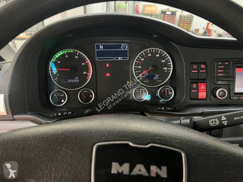 شاحنة MAN