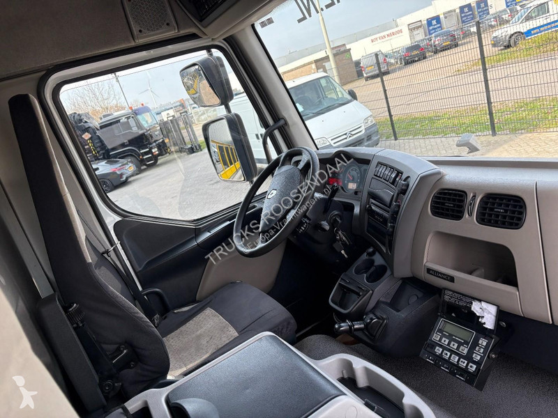 شاحنة Renault 220 DXI + CARRIER 850 supra +...