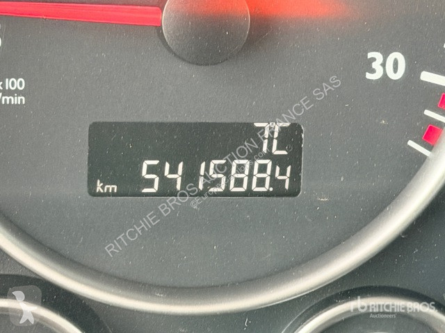 شاحنة MAN 33.440