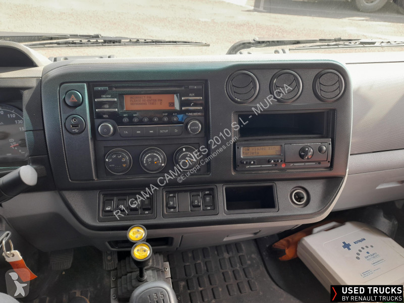 شاحنة Renault D cab 2M