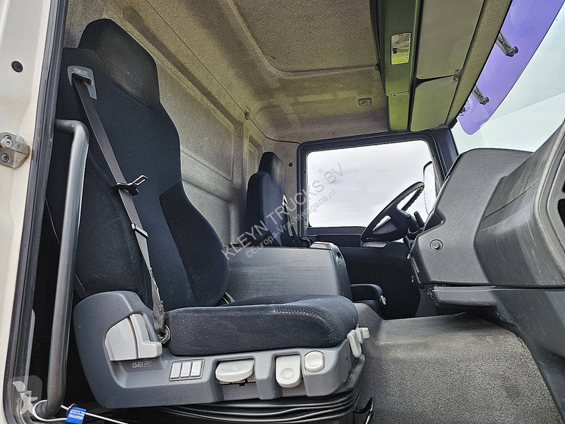شاحنة MAN 18.250  TAILLIFT NL-TRUCK